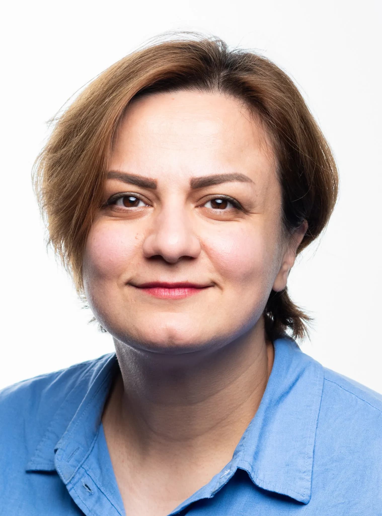 شکوفه وطن‌دوست